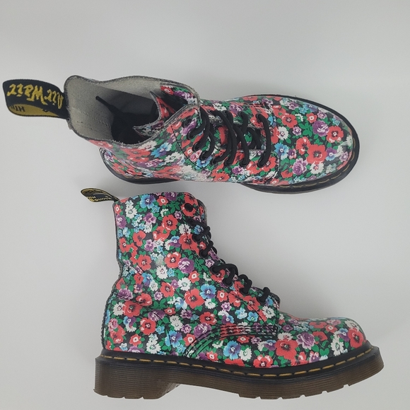 Dr. Martens 1460 Pascal Black Wild Poppy Boot - Picture 4 of 11